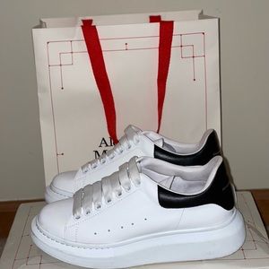 COPY - Alexander McQueen Suede Oversized Sneakers 7.5